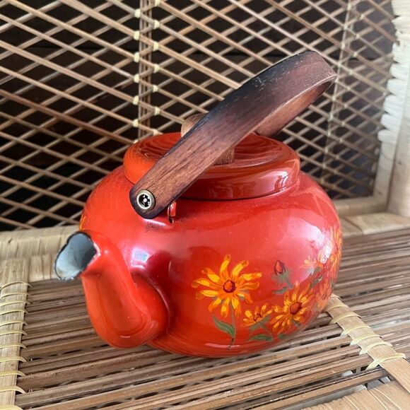 Vintage Enameled Tea Kettle Pot Japan Teak Handle Flower Power Floral AS IS - Picture 9 of 10